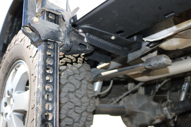 Van Compass Rocker Guards, Sprinter 4X4 (144" Wheelbase Only With Van Compass 2" Lift)