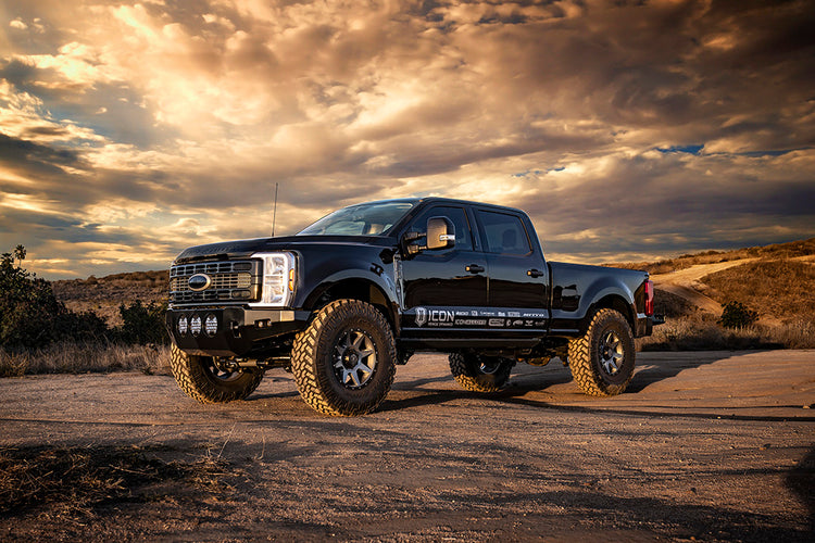ICON 2023-2025 Ford F-250/F-350 Super Duty 4WD, 4.5” Lift, Front Box Kit