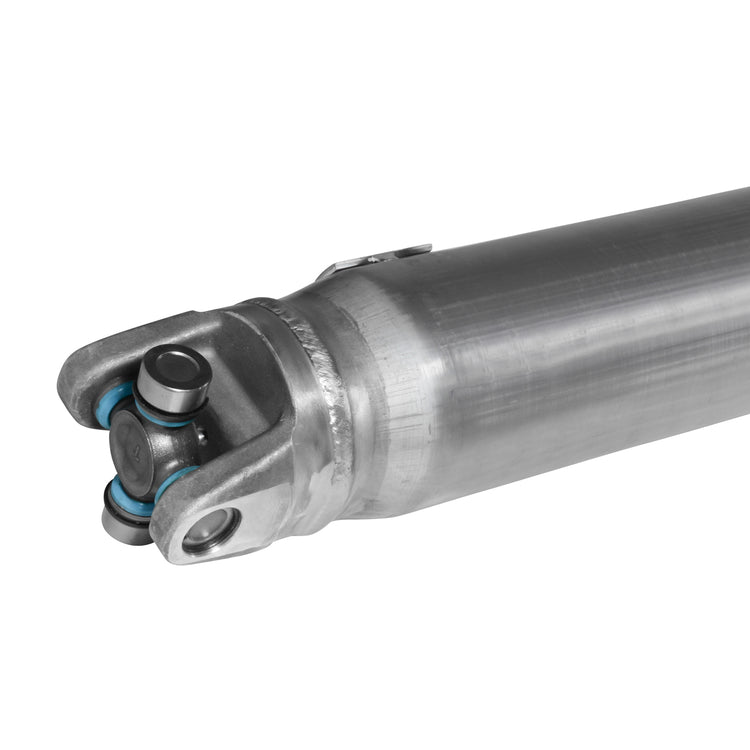 USA Standard Aluminum Driveshaft for Chevy Silverado/GMC Sierra 4WD 68.25\" Long