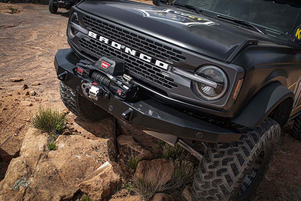 ICON Impact Armor 2021-2023 Ford Bronco Pro Series Front Winch Bumper