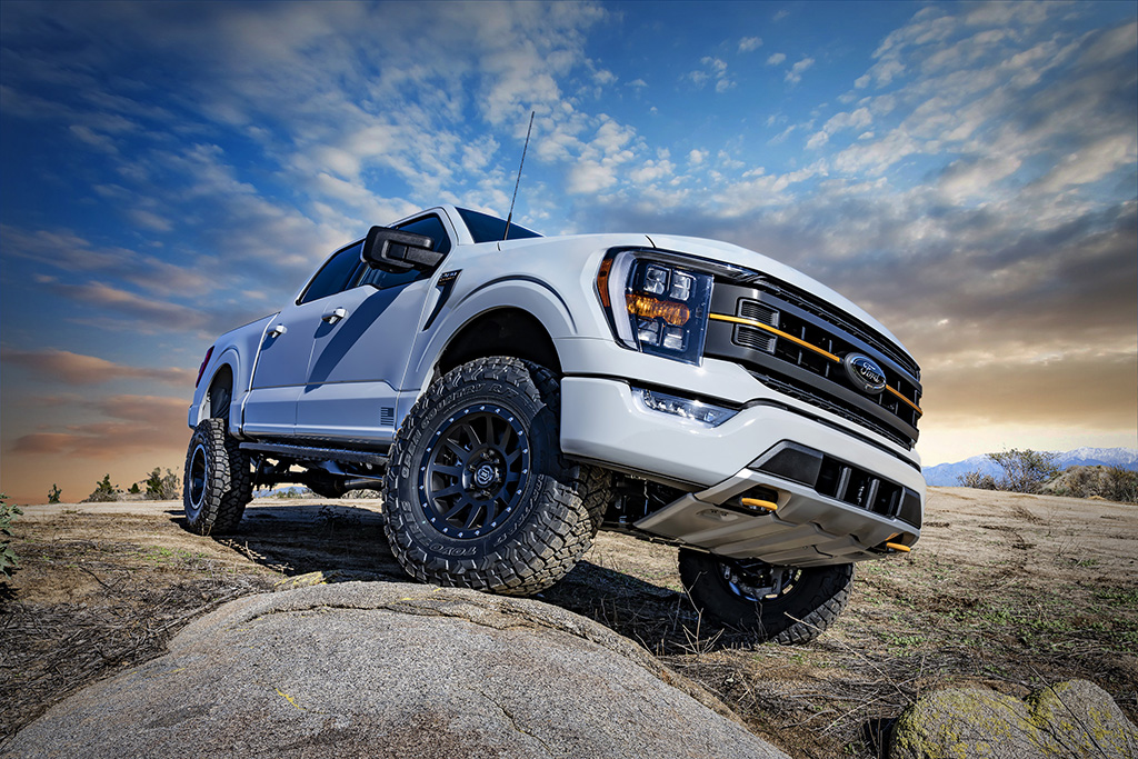 ICON 2021-2023 Ford F-150 Tremor, 2.5-3" Lift, Stage 3 Suspension System, Billet UCA w/ Leaf Packs