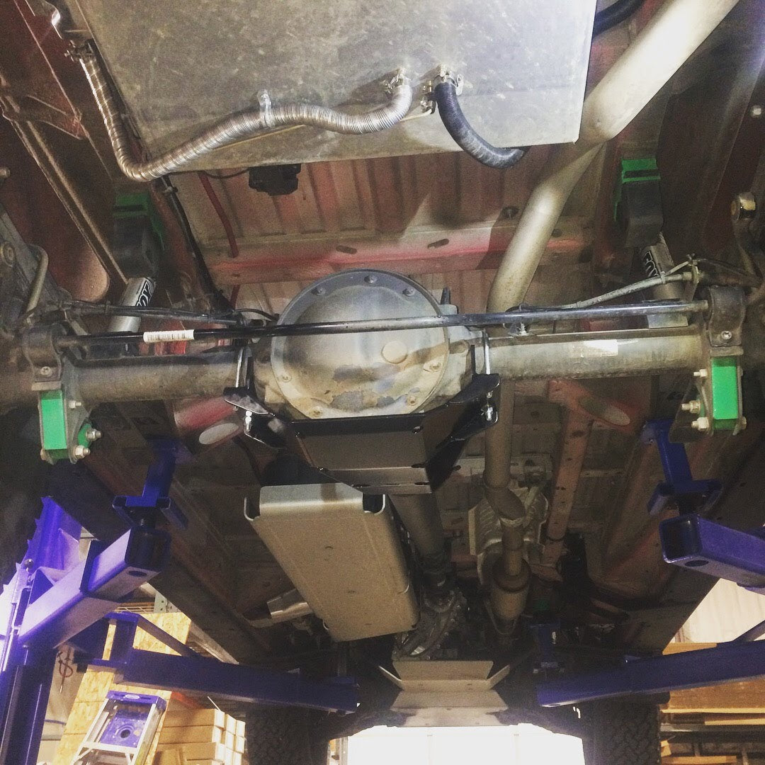 Van Compass Differential Skid Plate, Sprinter (2015-Up 2500 Only)