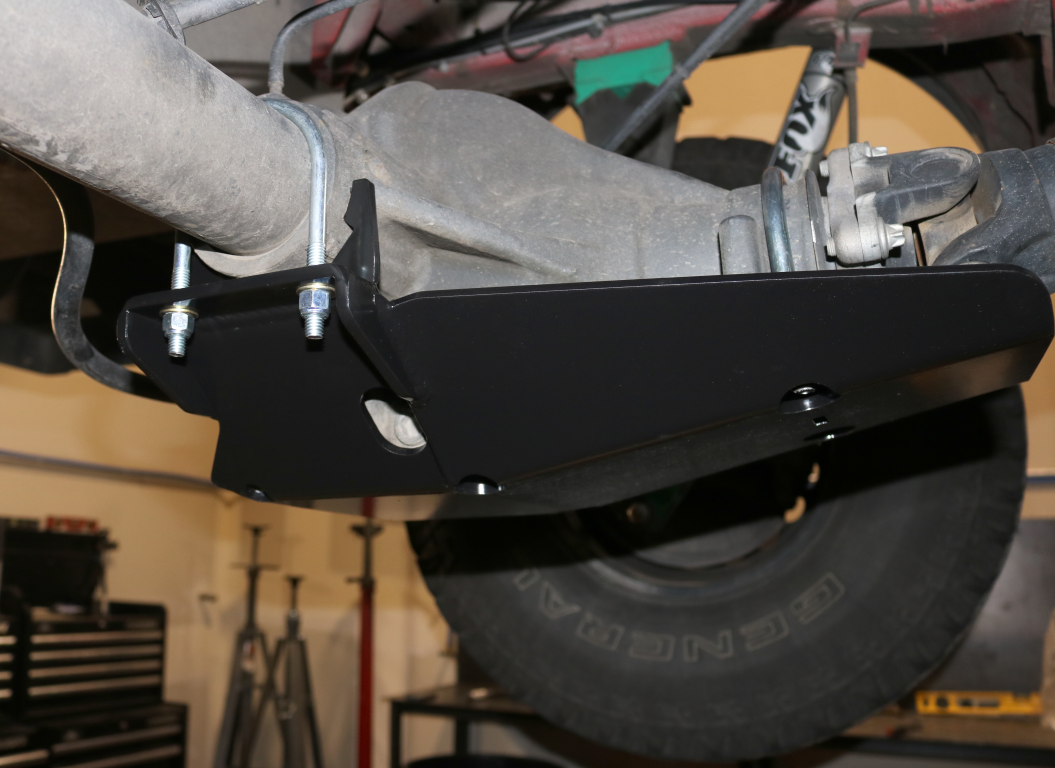 Van Compass Differential Skid Plate, Sprinter (2015-Up 2500 Only)