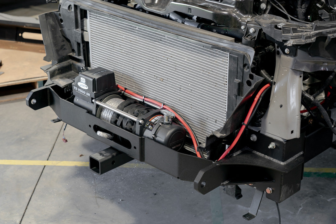 Van Compass Hidden Winch Mount -  Romaster 2015-Up